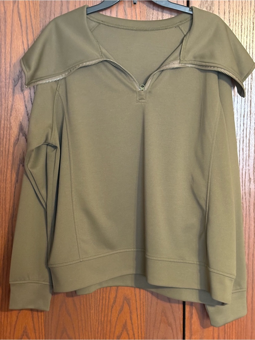 Olive Green Women's Zip-Shoulder Pullover Top